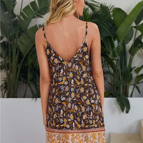 Brand New Floral Dress - Picture 2 of 2